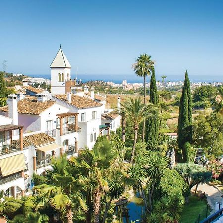 Stunning Apartment In Mijas With Kitchen Exterior photo