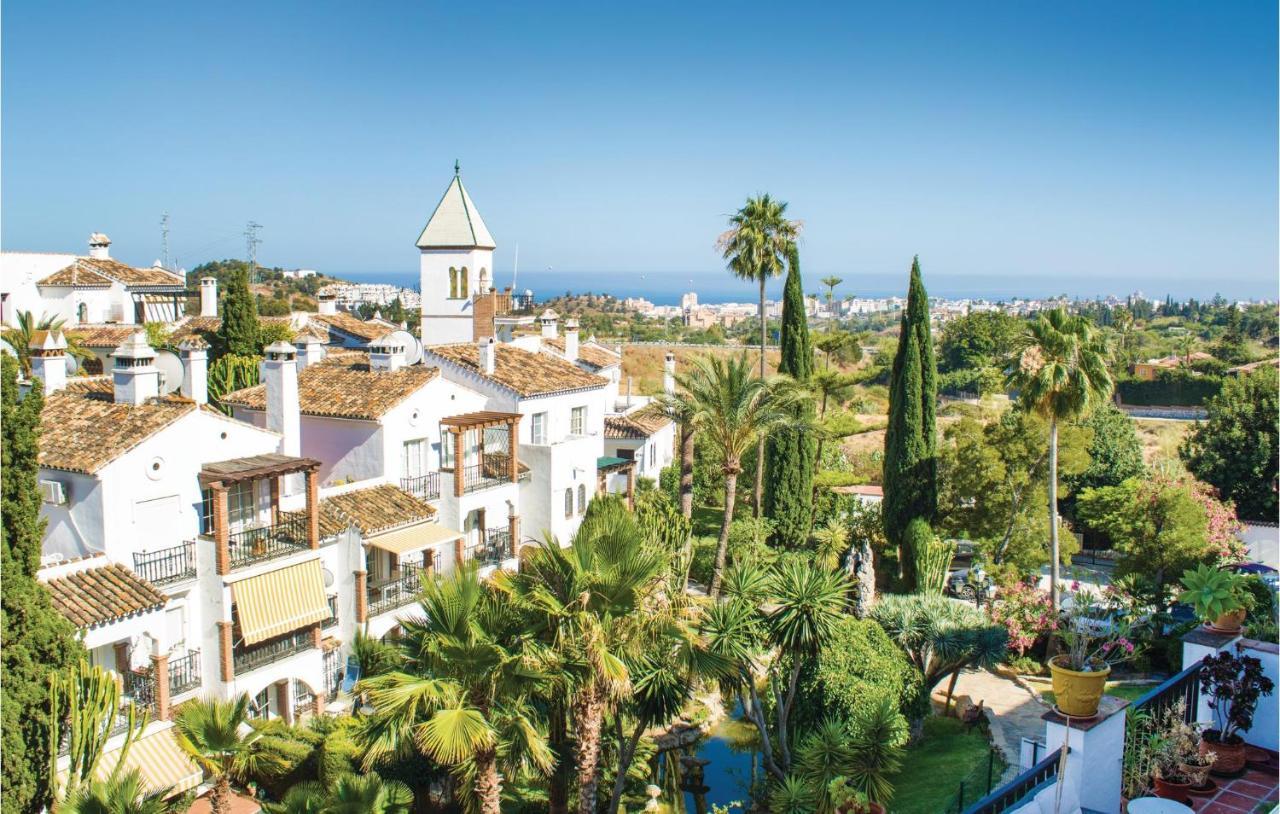 Stunning Apartment In Mijas With Kitchen Exterior photo